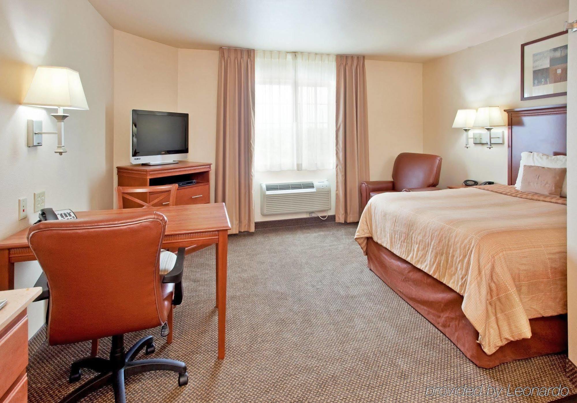 Candlewood Suites Springfield South By Ihg Exterior foto